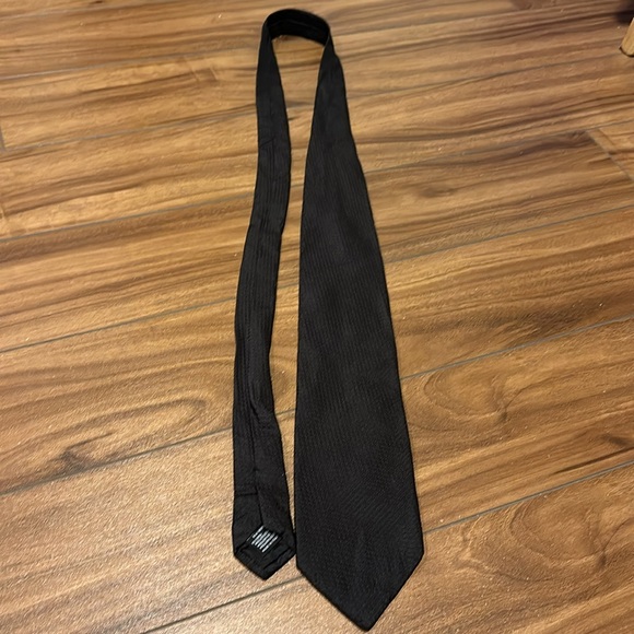 Hugo Boss bundle of 4 ties. - Picture 11 of 11